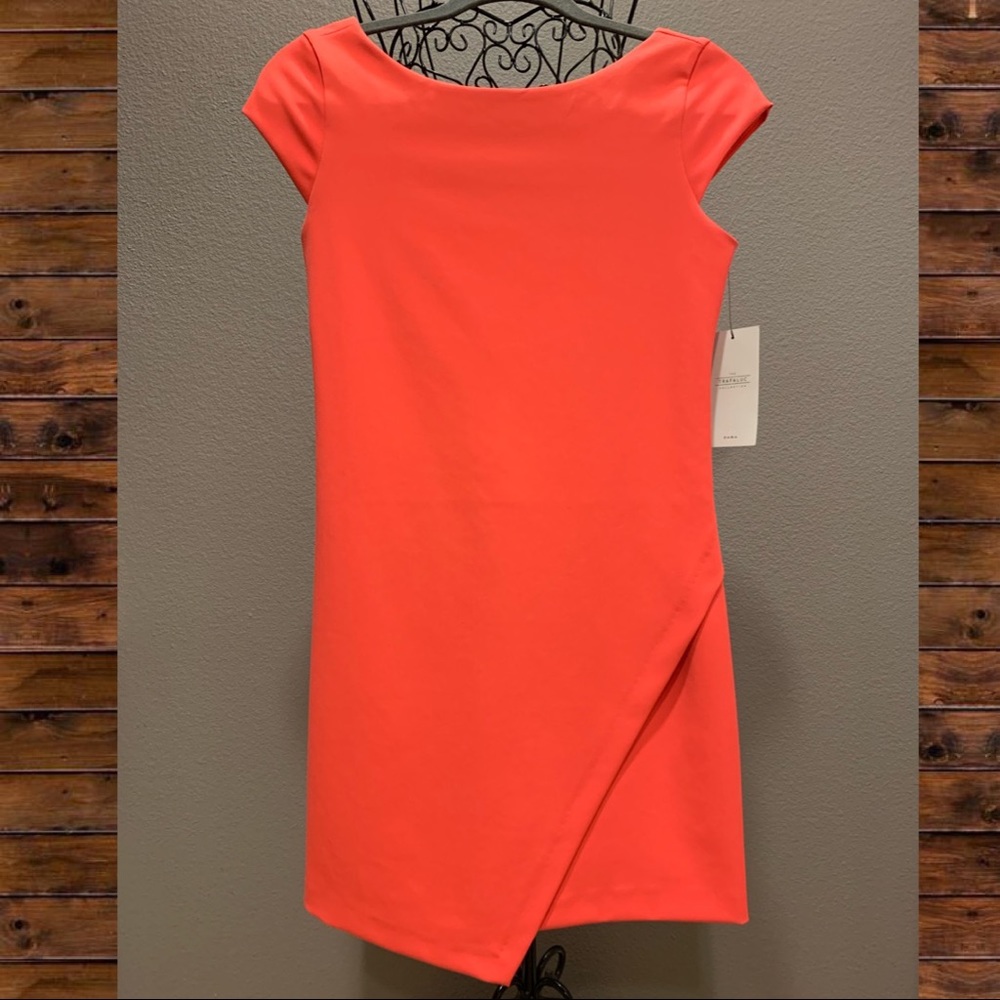 Short sleeved dress